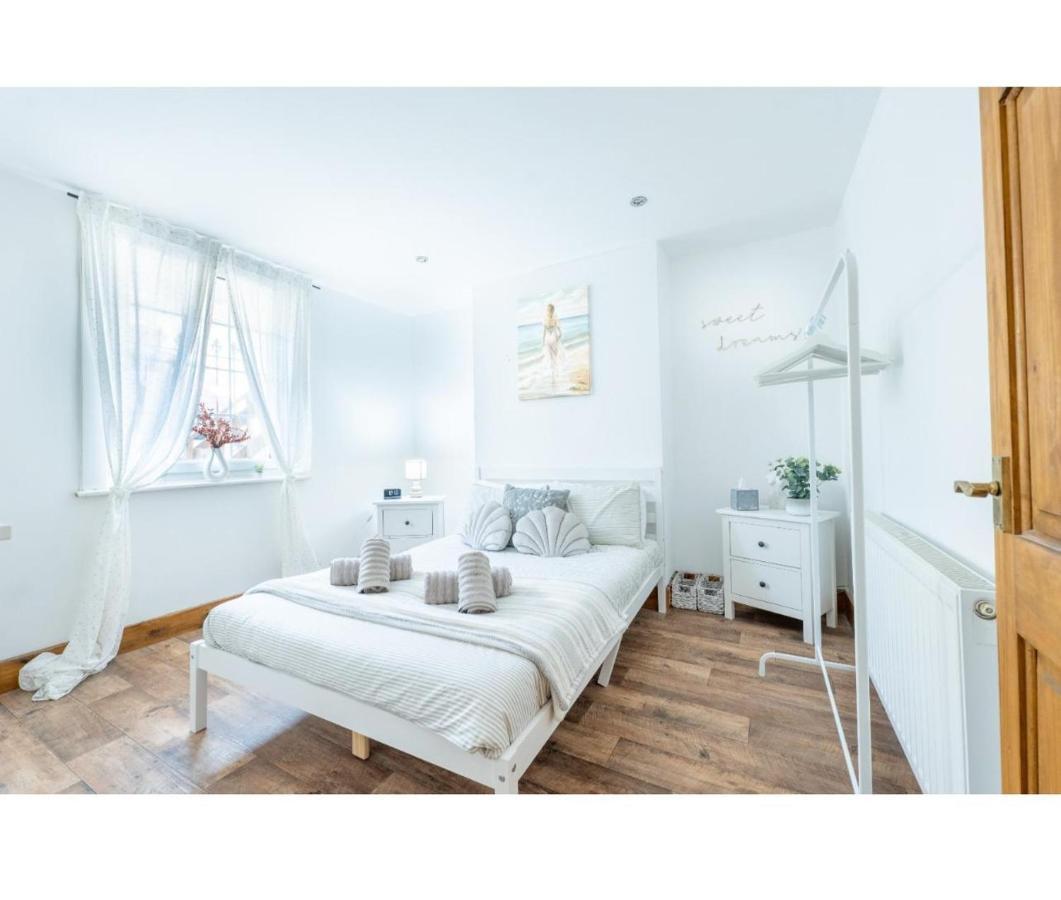 Holiday Home Folkestone Beach Экстерьер фото