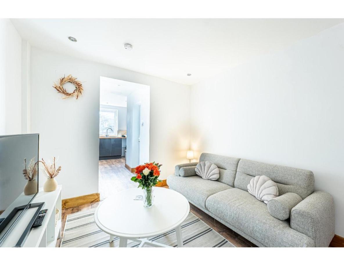 Holiday Home Folkestone Beach Экстерьер фото