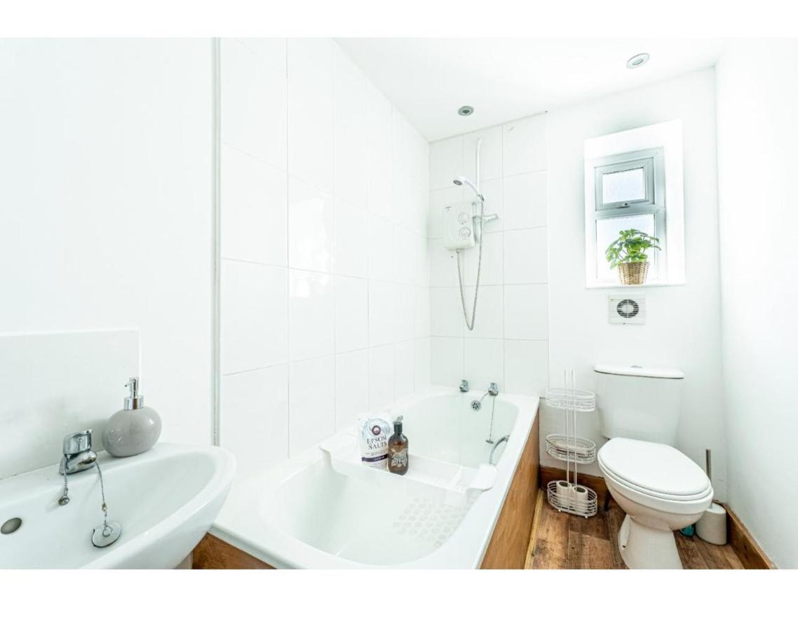 Holiday Home Folkestone Beach Экстерьер фото